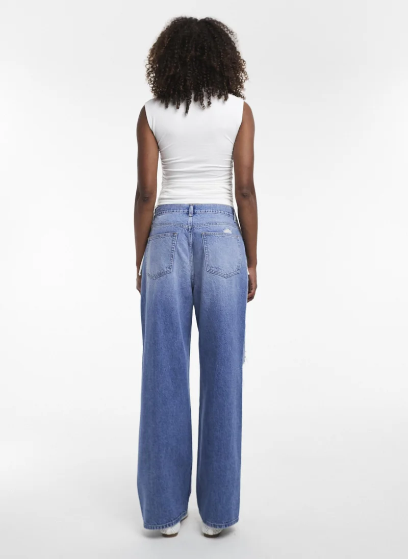 TOPSHOP Casual Mid Rise Straight Ripped Denim Jeans